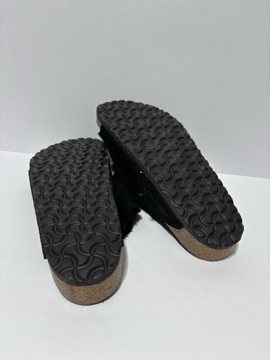 Birkenstock Men’s Arizona Shearling Suede Sandals Black, Size US 10 M, EUR 43 main image 5